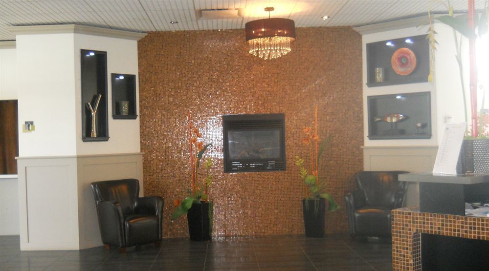 Travelodge By Wyndham Trois-Rivieres Exterior photo
