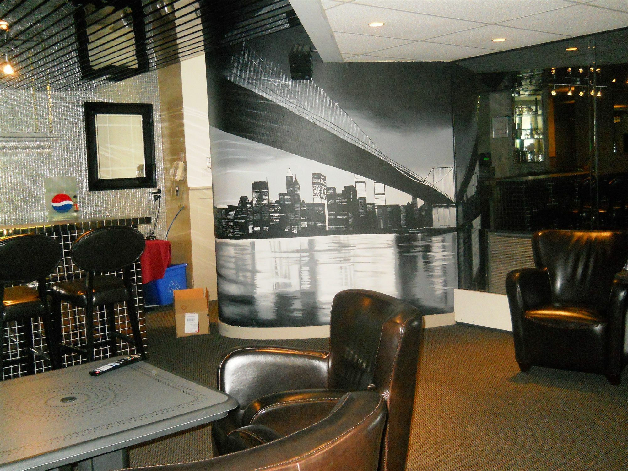 Travelodge By Wyndham Trois-Rivieres Exterior photo